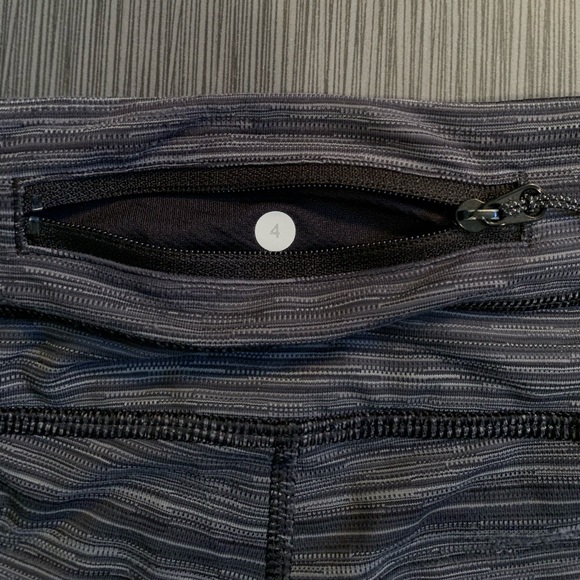 Lululemon cropped leggings - Picture 5 of 6